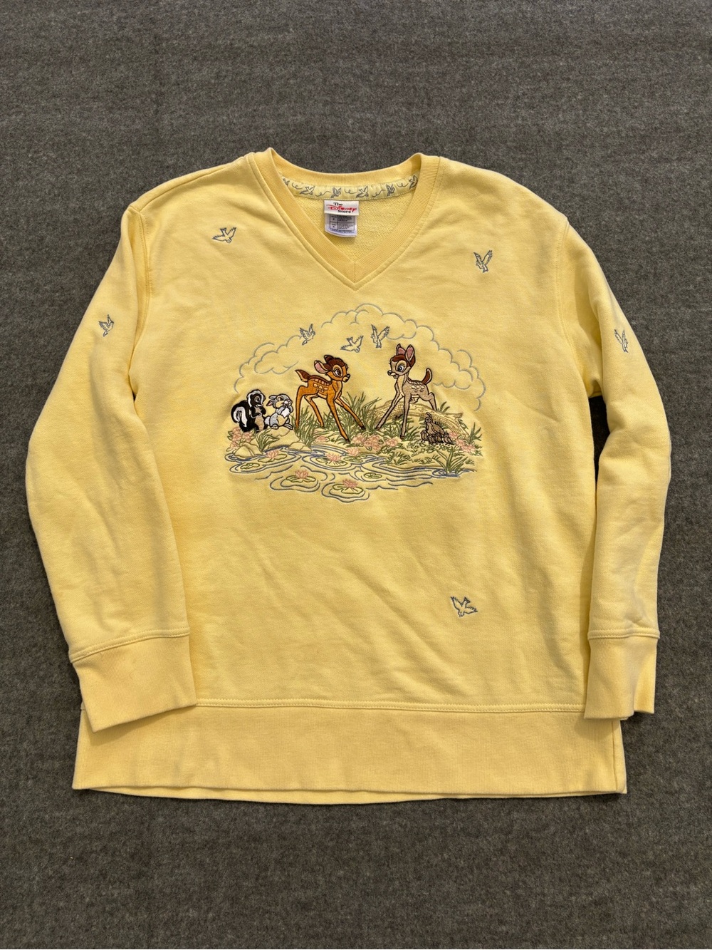 VTG 1990s Disney Store Womens Embroidered Bambi & Friends V-Neck Sweatshirt